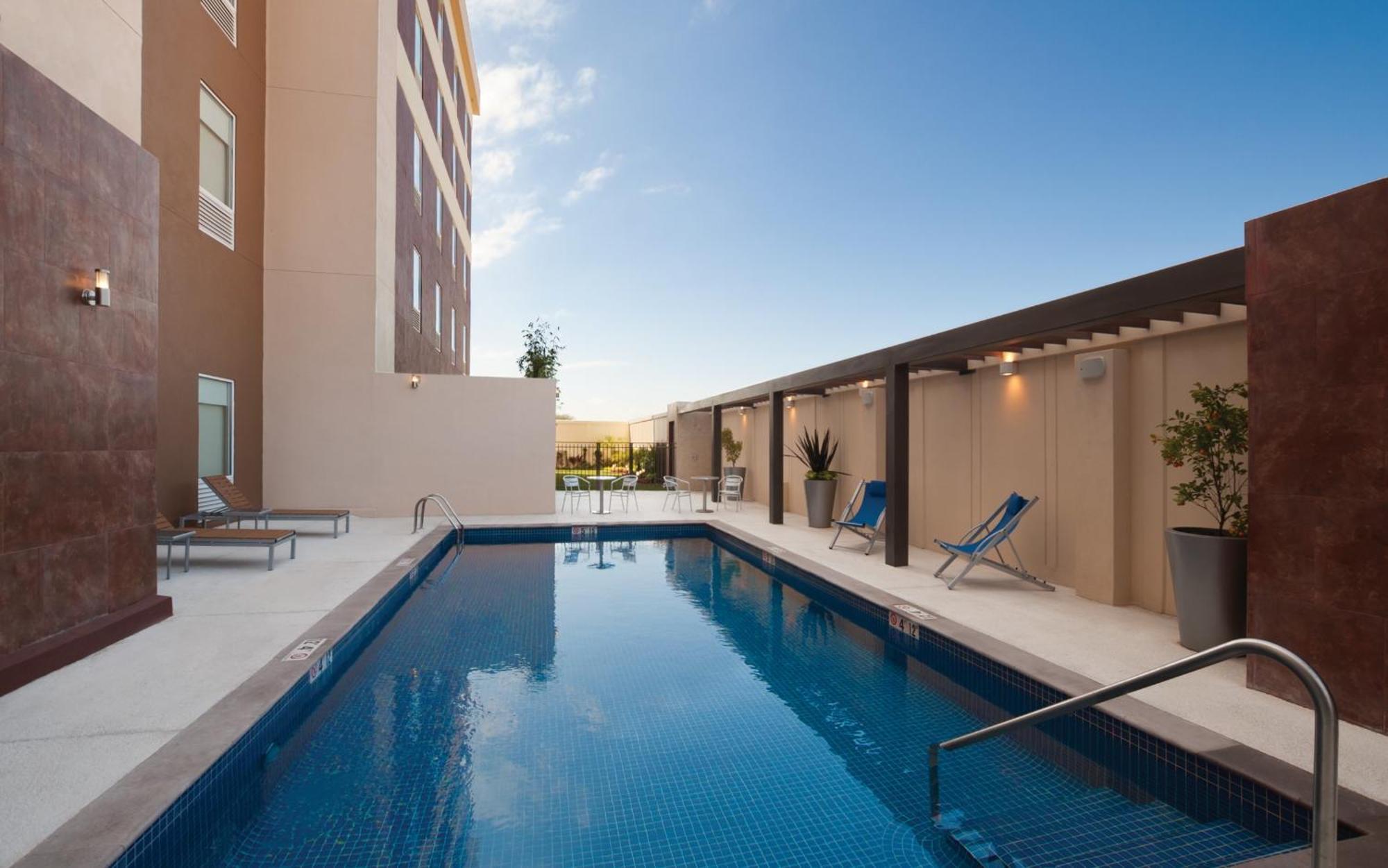 Home2 Suites By Hilton Винтер Гарден Экстерьер фото